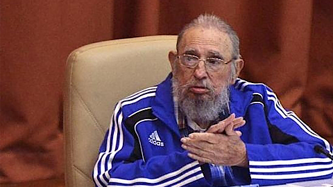 Nhà lãnh đạo cách mạng Cuba Fidel Castro qua đời ở tuổi 90