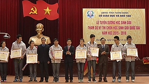 Gặp mặt học sinh giỏi tham dự kỳ thi học sinh giỏi quốc gia năm học 2016-2017