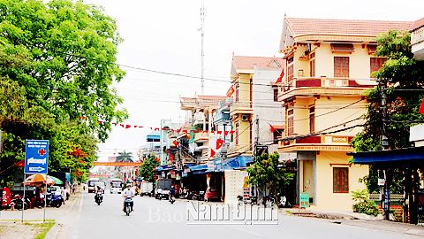 Thống nhất phương án hỗ trợ huyện Giao Thủy đẩy nhanh tiến độ xây dựng nông thôn mới