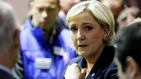 Ứng cử viên tổng thống Pháp Marine Le Pen bị tước tư cách nghị sĩ châu Âu