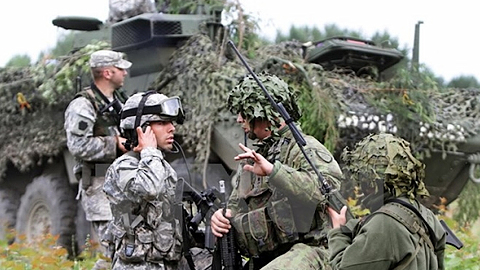 NATO tổ chức diễn tập quân sự ở Lát-vi-a