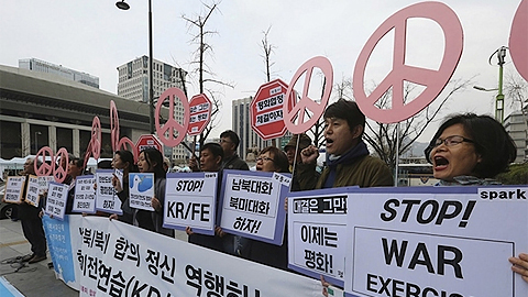 Hàn Quốc và Mỹ bắt đầu tập trận chung