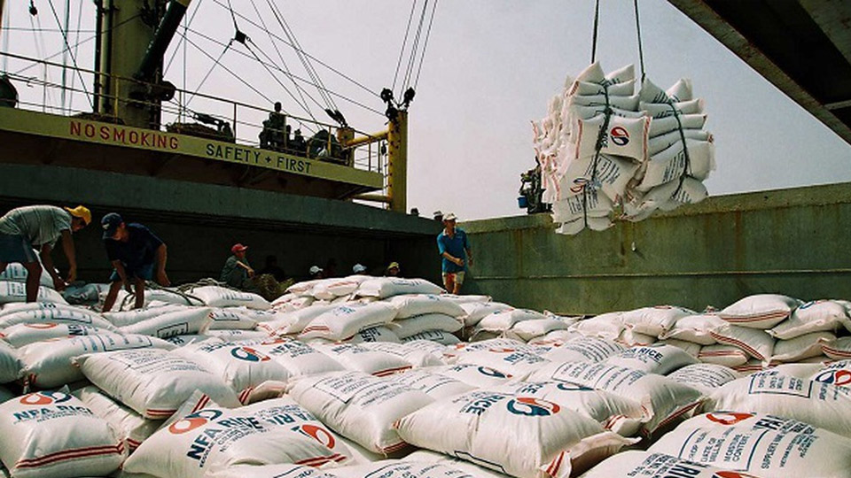 Tiếp tục đẩy mạnh xuất khẩu gạo