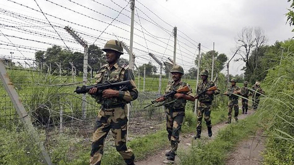 Ấn Độ: Căng thẳng với Pa-ki-xtan gia tăng