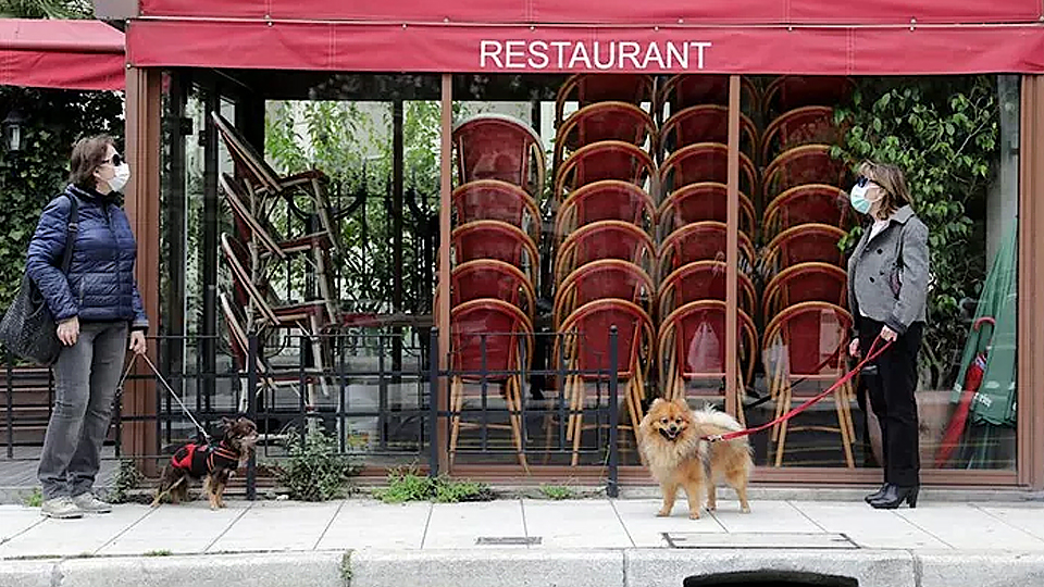 Hơn 10 triệu người thất nghiệp tạm thời ở Pháp