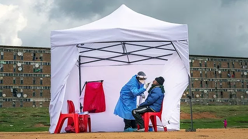 Số ca mắc mới Covid-19 trên thế giới vẫn cao, hơn 80 nghìn ca một ngày