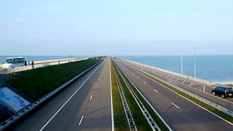 UBND tỉnh phê duyệt dự án đầu tư xây dựng tuyến đường bộ ven biển