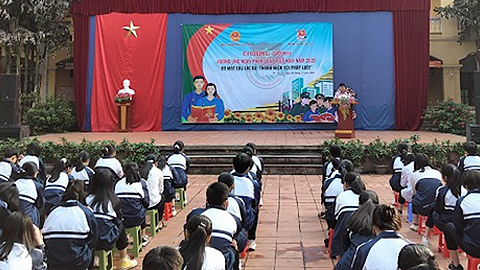 Hoạt động hưởng ứng Ngày Pháp luật Việt Nam (9-11)