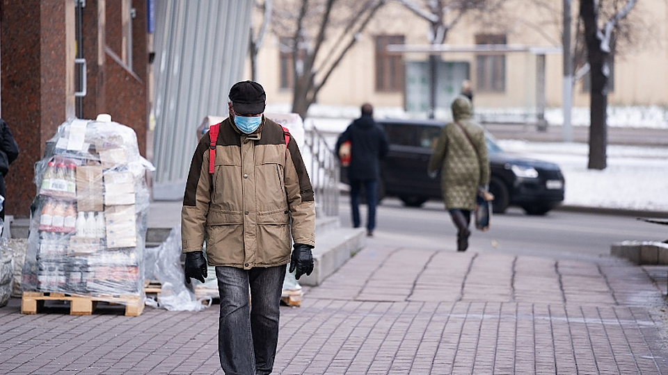 Bộ Y tế Nga đề xuất hạn chế đi lại giữa các vùng