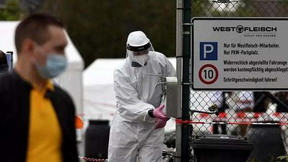 Năm mới nhiều lo âu