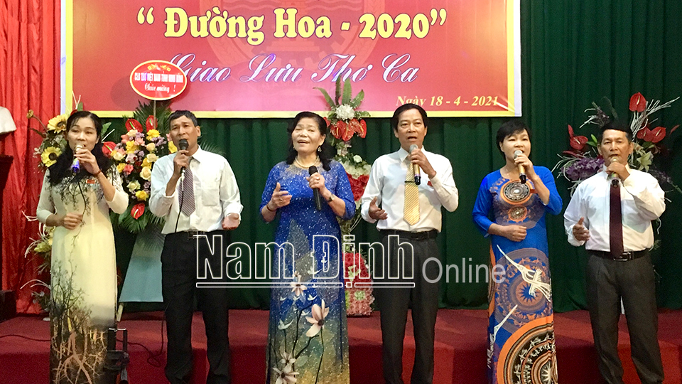 &quot;Mái nhà chung&quot; của những người yêu thơ Thành Nam