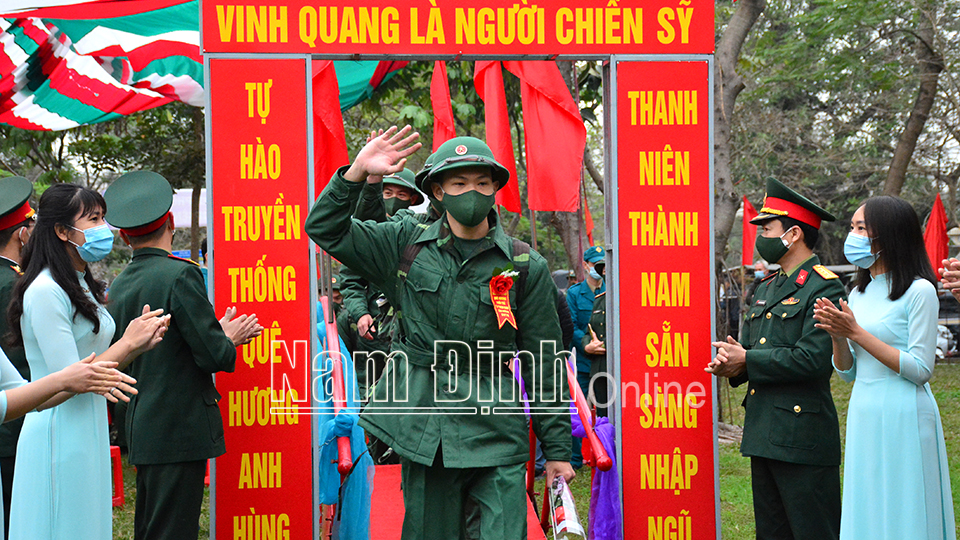 Sau 5 năm thực hiện Luật Nghĩa vụ quân sự ở thành phố Nam Định
