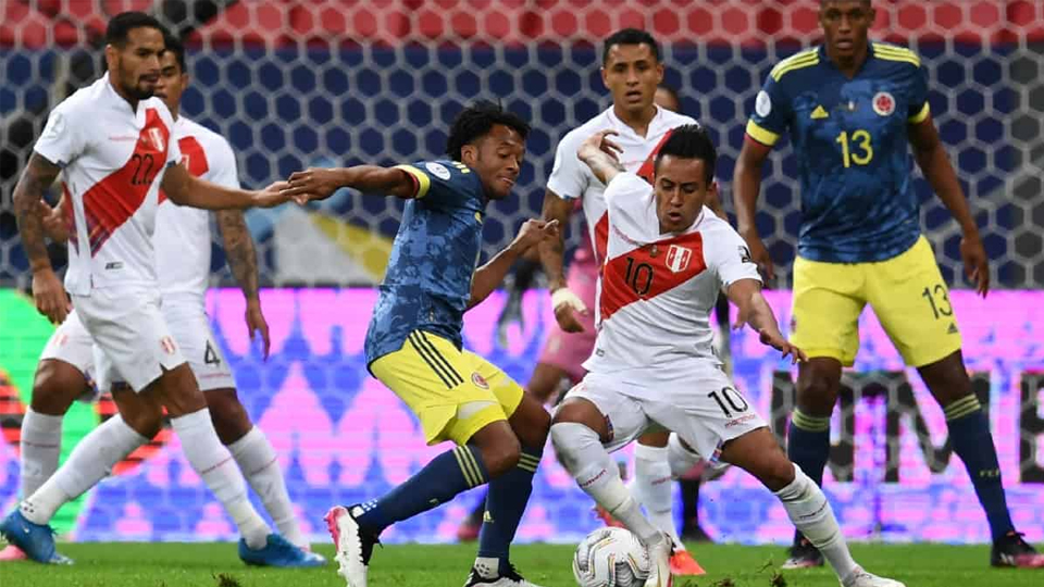 Colombia giành hạng ba sau màn rượt đuổi tỷ số cùng Peru