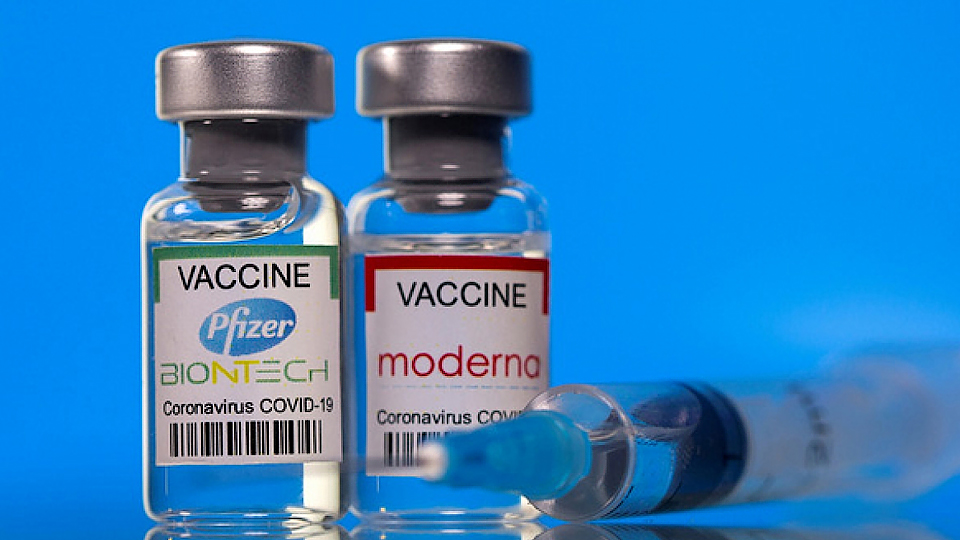 Séc sẽ rút ngắn thời gian tiêm giữa hai liều vaccine