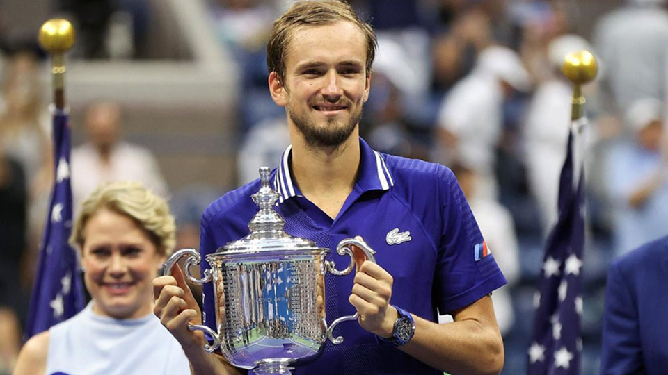 Đánh bại Djokovic, Daniil Medvedev đăng quang tại US Open 2021