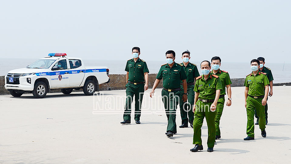 Đấu tranh, ngăn chặn các vụ việc  liên quan đến tài nguyên, khoáng sản