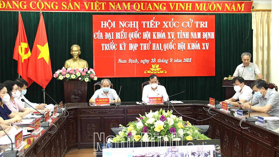 Đoàn đại biểu Quốc hội khóa XV của tỉnh tiếp xúc cử tri trước kỳ họp thứ 2