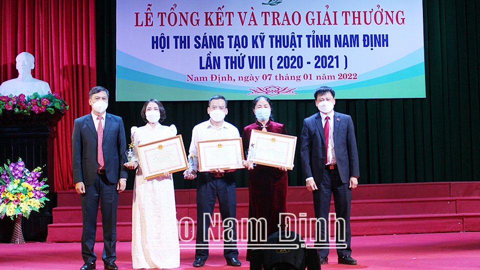 Trao giải Hội thi sáng tạo kỹ thuật tỉnh Nam Định lần thứ VIII