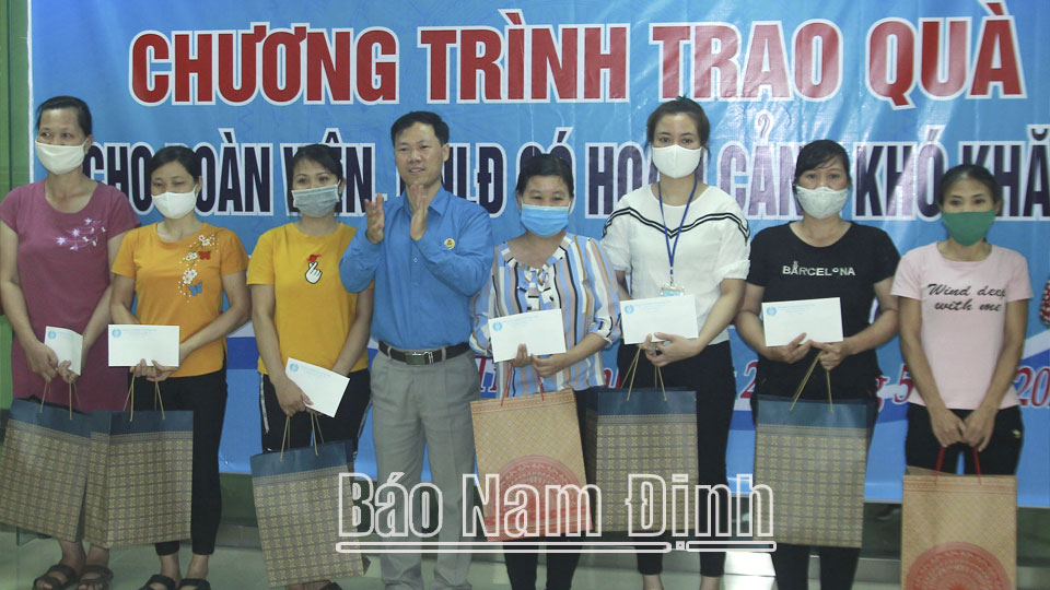 Liên đoàn Lao động huyện Trực Ninh đẩy mạnh các phong trào thi đua yêu nước