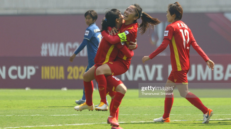 Đội tuyển nữ Việt Nam đả bại 2-0 Thái Lan