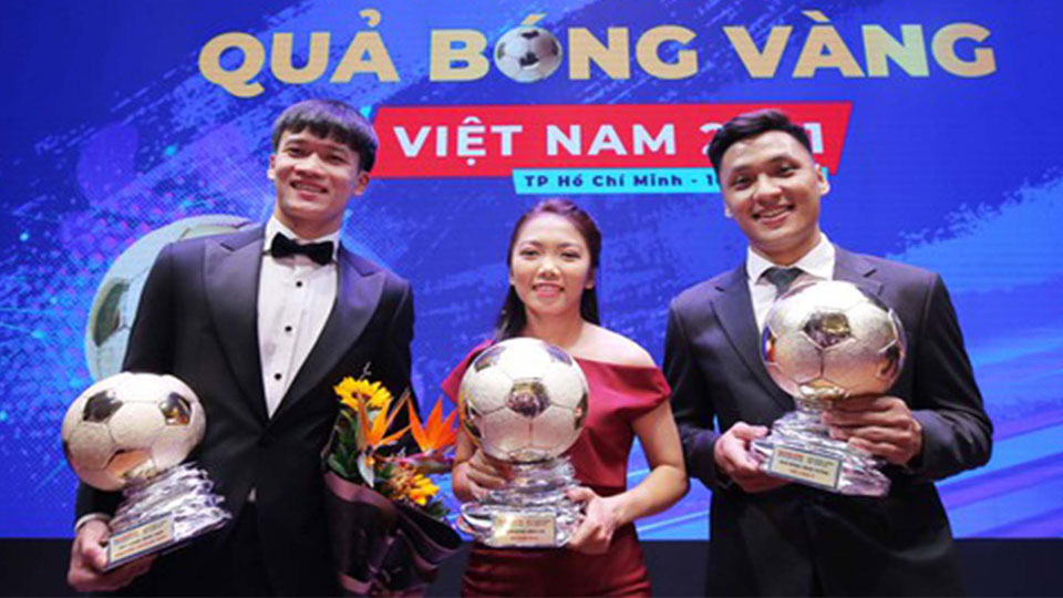 Hoàng Đức, Huỳnh Như và Hồ Văn Ý đoạt giải Quả bóng Vàng 2021