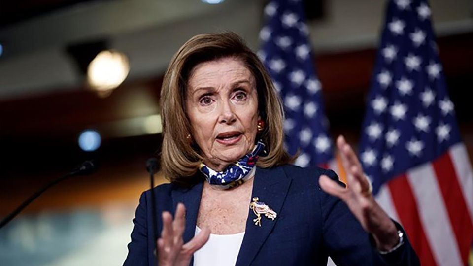 Chủ tịch Hạ viện Mỹ Nancy Pelosi bất ngờ thăm Ukraine