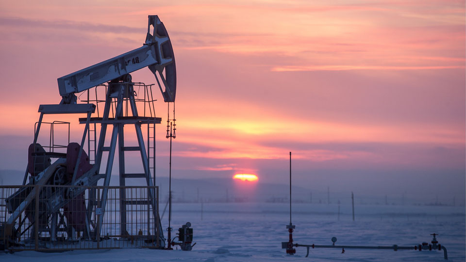 Ba lý do khiến giá dầu sẽ tiếp tục đắt đỏ
