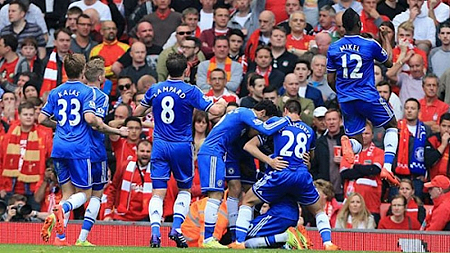 Chelsea chơi hay trên sân Anfield. 