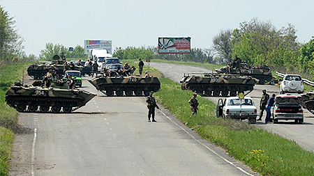 Một chốt kiểm soát của an ninh Ukraine tại Slavyansk.