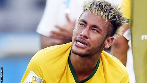  Neymar đã khóc trong trận Brazil - Chile. 