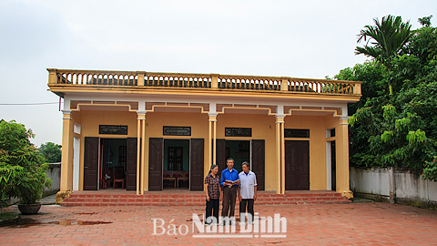 Nhà văn hóa thôn Phú Ninh, xã Yên Phú được xây dựng bằng nguồn đóng góp của con em xa quê.