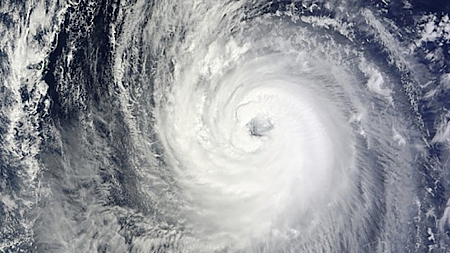 Hình ảnh vệ tinh cơn bão Phanfone (ảnh: rappler.com)