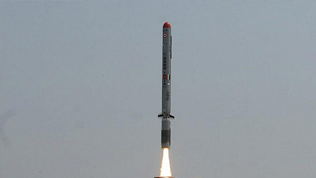 Tên lửa hành trình “Nirbhay” . Ảnh: DRDO