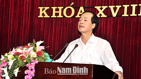 Ngày 25-11-2014, BCH Đảng bộ tỉnh đã tổ chức hội nghị lần thứ 29 đánh giá tình hình thực hiện nhiệm vụ phát triển kinh tế - xã hội (KT-XH) năm 2014 và kế hoạch phát triển KT-XH năm 2015; tình hình thực hiện dự toán ngân sách Nhà nước (NSNN) năm 2014 và dự kiến kế hoạch năm 2015