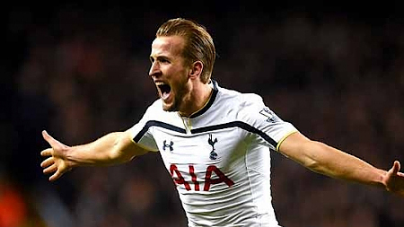  H. Kane lập cú đúp, giúp Tottenham thắng đậm Chelsea 5-3. 