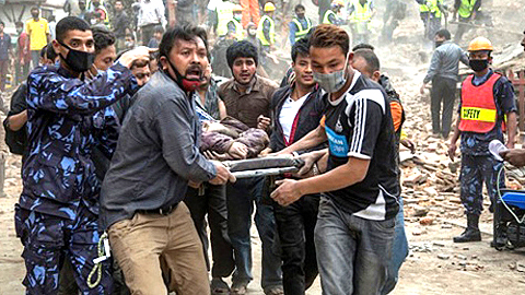 Trận động đất kinh hoàng nhất của Nê-pan trong 80 năm qua. Ảnh: CNN