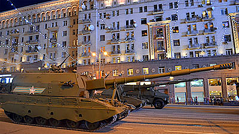 Hình ảnh lễ tổng duyệt chuẩn bị cho Ngày Chiến thắng Phát xít tại Nga.