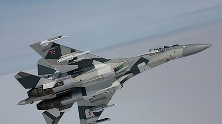 Máy bay chiến đấu Su-35. 