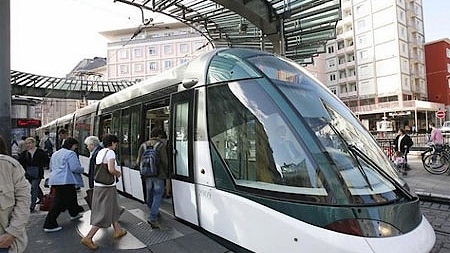 Tàu điện ngầm ở Tokyo. Ảnh: http://thethaovanhoa.vn