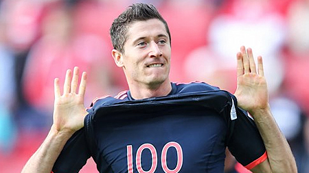 Bayern đang bay cao nhờ Lewandowski. (Ảnh: Getty)