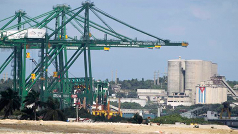 Cầu cảng mới được xây dựng tại khu công nghiệp cảng biển Ma-ri-en, nằm cách Thủ đô La H-ba-na khoảng 45km về phía tây. Ảnh: Internet