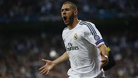 Tiền đạo Karim Benzema được kỳ vọng sẽ góp mặt khi Real tiếp đón PSG trên sân nhà rạng sáng 4-11. Ảnh: Reuters