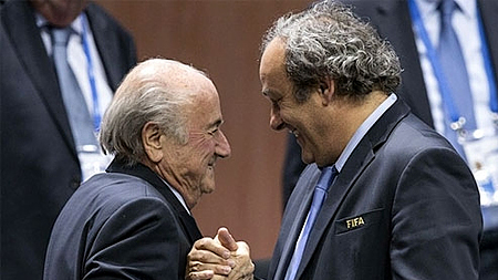 Ông Blatter và Platini đối diện án phạt đình chỉ công tác trong 7 năm.