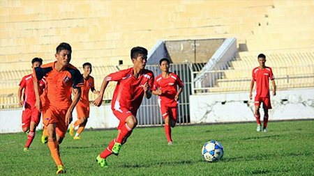 U19 Bình Định (áp đỏ) sở hữu tấm vé cuối cùng tham dự VCK U19 Quốc gia. 