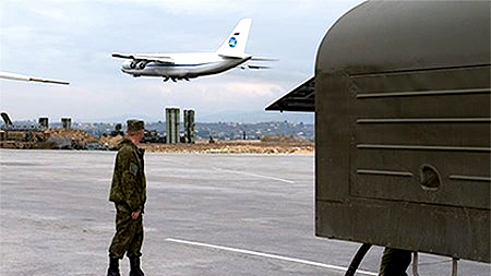 Lực lượng quân đội Nga đóng tại căn cứ Hmeymim, tỉnh Latakia, Syria.