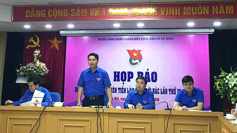 Buổi họp báo sáng 22-8