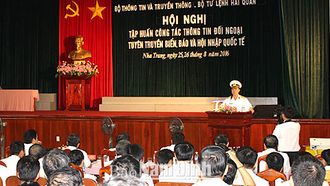 Quang cảnh hội nghị.