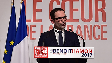 Ứng cử viên tổng thống Benoît Hamon. Ảnh: AFP