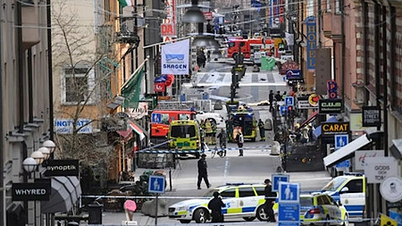 Hiện trường vụ tấn công khủng bố tại Thụy Điển. Ảnh: AP