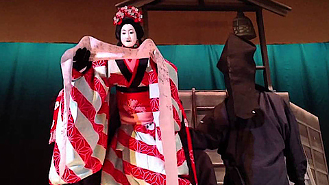  Kịch rối Bunraku - Nhật Bản.